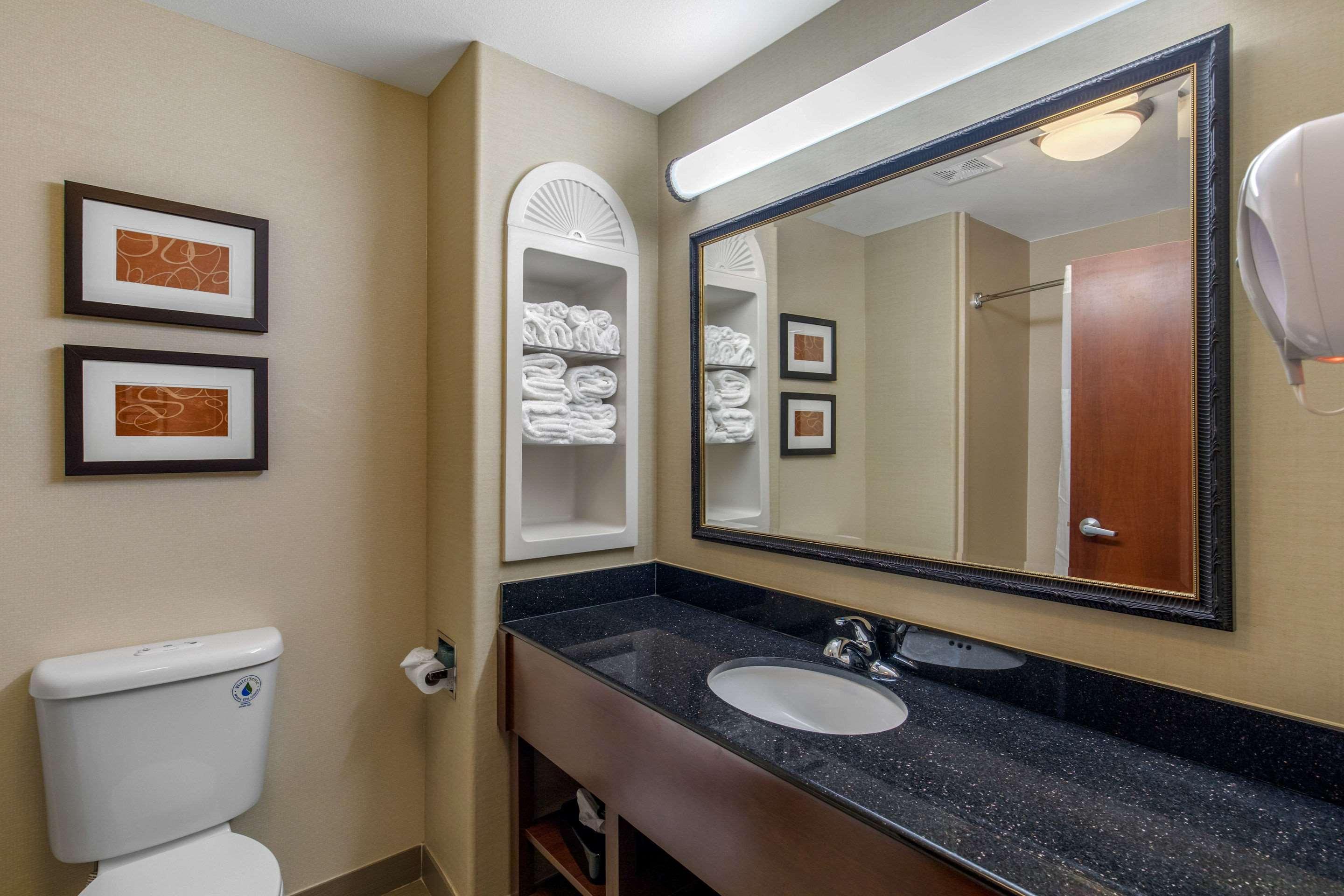 Comfort Suites מרשל מראה חיצוני תמונה