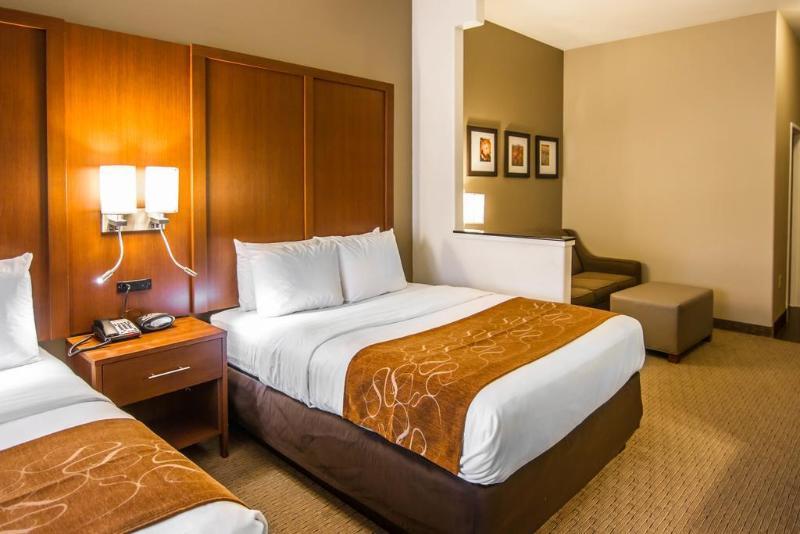 Comfort Suites מרשל מראה חיצוני תמונה